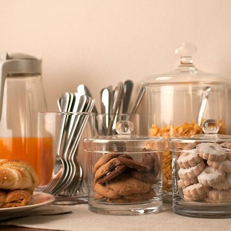 Bed and Breakfast Angioy 18 Сассари Экстерьер фото