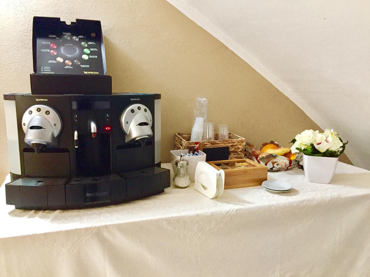 Bed and Breakfast Angioy 18 Сассари Экстерьер фото